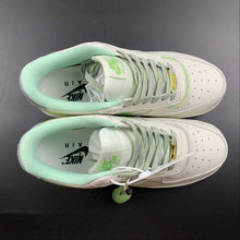 Cargar imagen en el visor de la galería, Air Force 1 07 Low Mojito Green Grey White CW1574-802