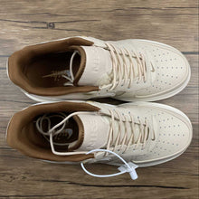Cargar imagen en el visor de la galería, Air Force 1 Low Luxe Pearl White Pecan Gum Yellow Pale Ivory DB4109-200