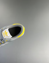 Cargar imagen en el visor de la galería, Adidas Centennial 85 Low “Grey Yellow” IE2370