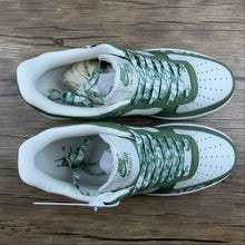 Cargar imagen en el visor de la galería, Air Force 1 07 Low Olive Green White Yellow CW2288-662