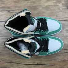 Cargar imagen en el visor de la galería, Air Jordan 1 High Zoom Comfort Stadium Green CT0979-300