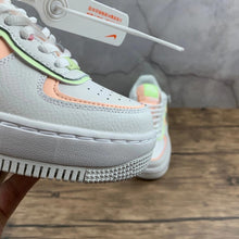 Cargar imagen en el visor de la galería, Air Force 1 Shadow White Crimson Tint Black Barely CI0919-107