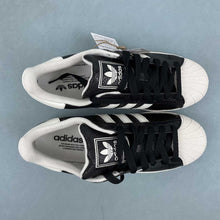 Cargar imagen en el visor de la galería, Adidas Superstar 2 Core Black Off White Core Black JS4014