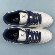 Cargar imagen en el visor de la galería, LV x SB Dunk Low Cream White Royal Blue Silver FC1688-123
