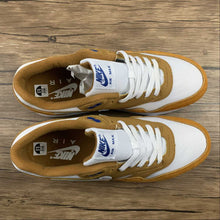 Cargar imagen en el visor de la galería, Air Max 1 Premium Retro Curry Dark True White Curry 908366-700