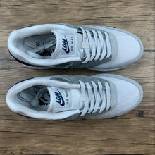 Cargar imagen en el visor de la galería, Air Max 1 City Pack London Smoke Grey Valerian Blue CV1639-001