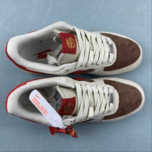 Cargar imagen en el visor de la galería, Air Force 1 07 Low Dragon Brown Red Metallic Gold LN6239-840