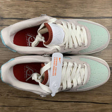 Cargar imagen en el visor de la galería, Air Force 1 Low “Shapeless,Formless,Limitless”Pink Green White DQ5361-011