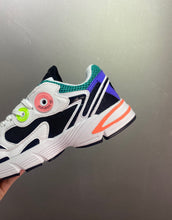 Cargar imagen en el visor de la galería, Adidas Astir White Black Acid Red GY1122