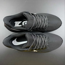 Cargar imagen en el visor de la galería, Air Zoom Pegasus 39 Black White DH4071-002