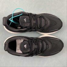 Cargar imagen en el visor de la galería, Adidas Pureboost 22 Heat.RDY Core Black Cloud White Grey Four HQ3980