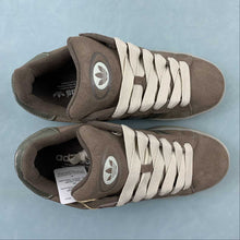 Cargar imagen en el visor de la galería, Adidas Campus 00s Brown Green IE4740