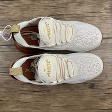 Cargar imagen en el visor de la galería, Air Max 270 Light Cream Terra Blush Dusty Peach Metallic Gold AH6789-203