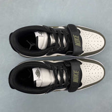Cargar imagen en el visor de la galería, Air Jordan Legacy 312 Low Sail Medium Olive Black CD7069-120