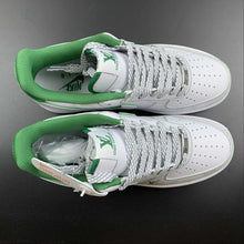 Cargar imagen en el visor de la galería, LV x Air Force 1 07 Low Green White Gray BS8805-603