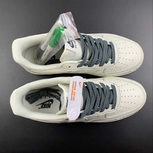 Cargar imagen en el visor de la galería, Air Force 1 Low x Uninterrupted MORE THAN White Dark Green UI8969-639