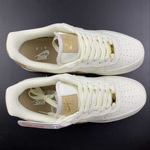 Cargar imagen en el visor de la galería, Air Force 1 07 Low Beige Gold MN5696-509