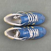 Cargar imagen en el visor de la galería, Adidas Gazelle Indoor Semi Blue Burst Almost Yellow Cloud White IE2960