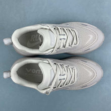 Cargar imagen en el visor de la galería, Nike Zoom Vomero PLUS Ligth Bone Phantom Lt Iron Ore HV8150-001