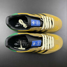 Cargar imagen en el visor de la galería, Adidas x Gucci Gazelle Taupe Khaki Green Black
