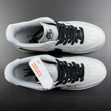 Cargar imagen en el visor de la galería, Air Force 1 07 Low Brooklyn New York White Gray White HD6936-809