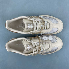 Cargar imagen en el visor de la galería, Adidas Samba OG Salt Water Pearl JQ2616