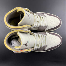 Cargar imagen en el visor de la galería, Air Jordan 1 Mid SE CRAFT Sail Tape Haze Fossil Stone DM9652-102