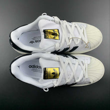 Cargar imagen en el visor de la galería, Adidas Superstar Bonega W Cloud White Core Black Gold Metallic GY5250