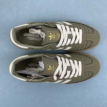 Cargar imagen en el visor de la galería, Adidas Samba OG Orbit Green Cream White Gum JR9447