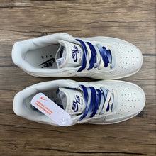 Cargar imagen en el visor de la galería, Air Force 1 07 Low Minnesota Timberwolves Rice White Dark Blue ML5801-501