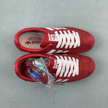 Cargar imagen en el visor de la galería, Adidas SL 72 OG Better Scarlet Cream White Halo Blue IE3475