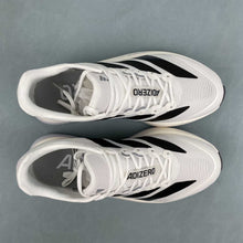 Cargar imagen en el visor de la galería, Adizero Boston 13 Cloud White Core Black Dash Grey JS4939