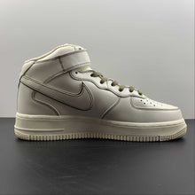 Cargar imagen en el visor de la galería, Air Force 1 07 Mid Beige White Khaki BY6899-692