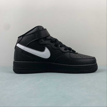 Cargar imagen en el visor de la galería, Air Force 1 07 Mid Black White HK5622-955