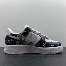 Cargar imagen en el visor de la galería, Air Force 1 07 Low Kaws Black White Customised 36-45 CW2288-777