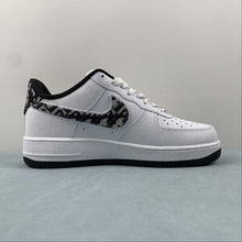 Cargar imagen en el visor de la galería, Air Force 1 07 Low DIOR White Black DR6239-837