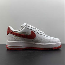 Cargar imagen en el visor de la galería, Louis Vuitton x Air Force 1 White and Red Flag LD0212