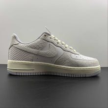 Cargar imagen en el visor de la galería, Air Force 1 07 Low Summit White Sail Wolf Grey DX2678-100
