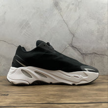Cargar imagen en el visor de la galería, Adidas Yeezy Boost 700 MNVN Black White FV4445