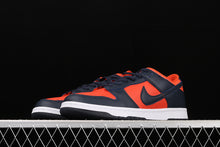 Cargar imagen en el visor de la galería, SB Dunk Low SP Orange Marine CU1727-800