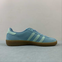 Cargar imagen en el visor de la galería, Adidas Bermuda Easy Mint Ice Mint Gum GY7387