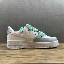 Cargar imagen en el visor de la galería, Air Force 1 07 Low Mint Outline Customised CW2288-111
