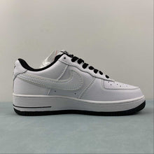 Cargar imagen en el visor de la galería, Kith x Air Force 1 07 Low White Black KT1659-001