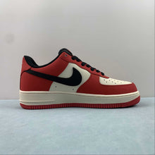 Cargar imagen en el visor de la galería, Air Force 1 07 Low Red Black White BS9055-718