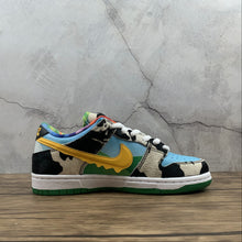 Cargar imagen en el visor de la galería, Ben Jerrys x Dunk Low SB Chunky Dunky CU3244 100