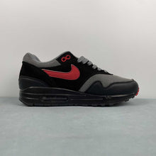 Cargar imagen en el visor de la galería, Air Max 1 Essential Vamps Black University Red FZ5808-008