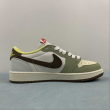 Cargar imagen en el visor de la galería, Travis Scott x Air Jordan 1 Low OG Brown Yellow Green DM7866-603