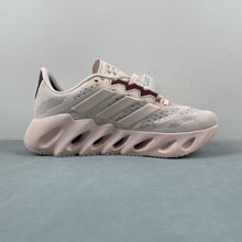 Cargar imagen en el visor de la galería, Adidas Switch Fwd Pink IF8185