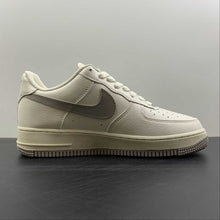 Cargar imagen en el visor de la galería, Dior x Air Force 1 07 Low Cream White Black Gray BS6055-203