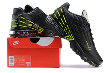 Cargar imagen en el visor de la galería, Air Max Plus 3 Leather Black Green CX6716-003
